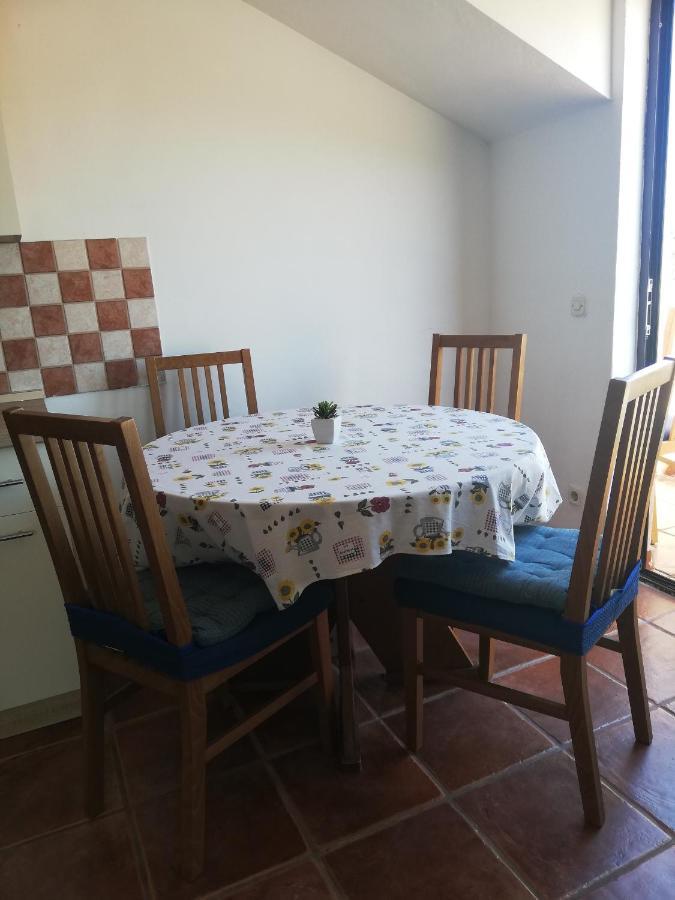Apartments With A Parking Space Jelsa, Hvar - 8746 Йелса Екстериор снимка